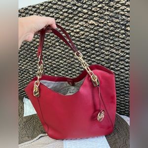 MK red purse